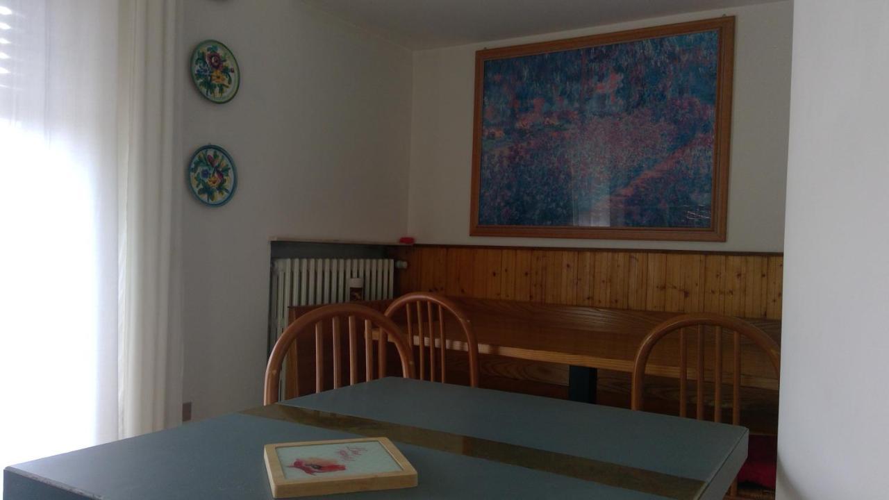 B&B Magenta Eksteriør billede